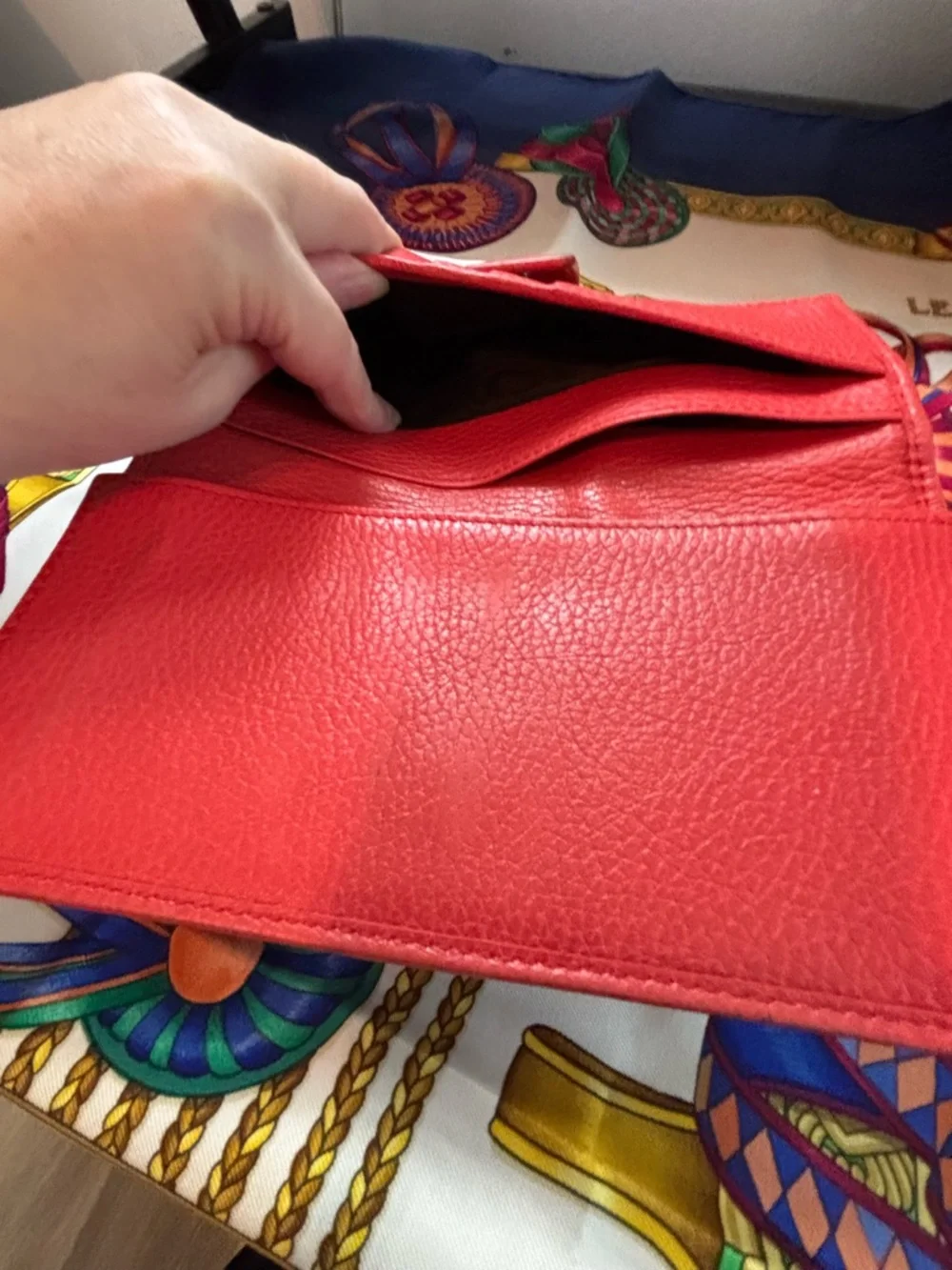 Stunning Gucci Studded Soho Continental Wallet – Red Leather - Picture 12 of 13